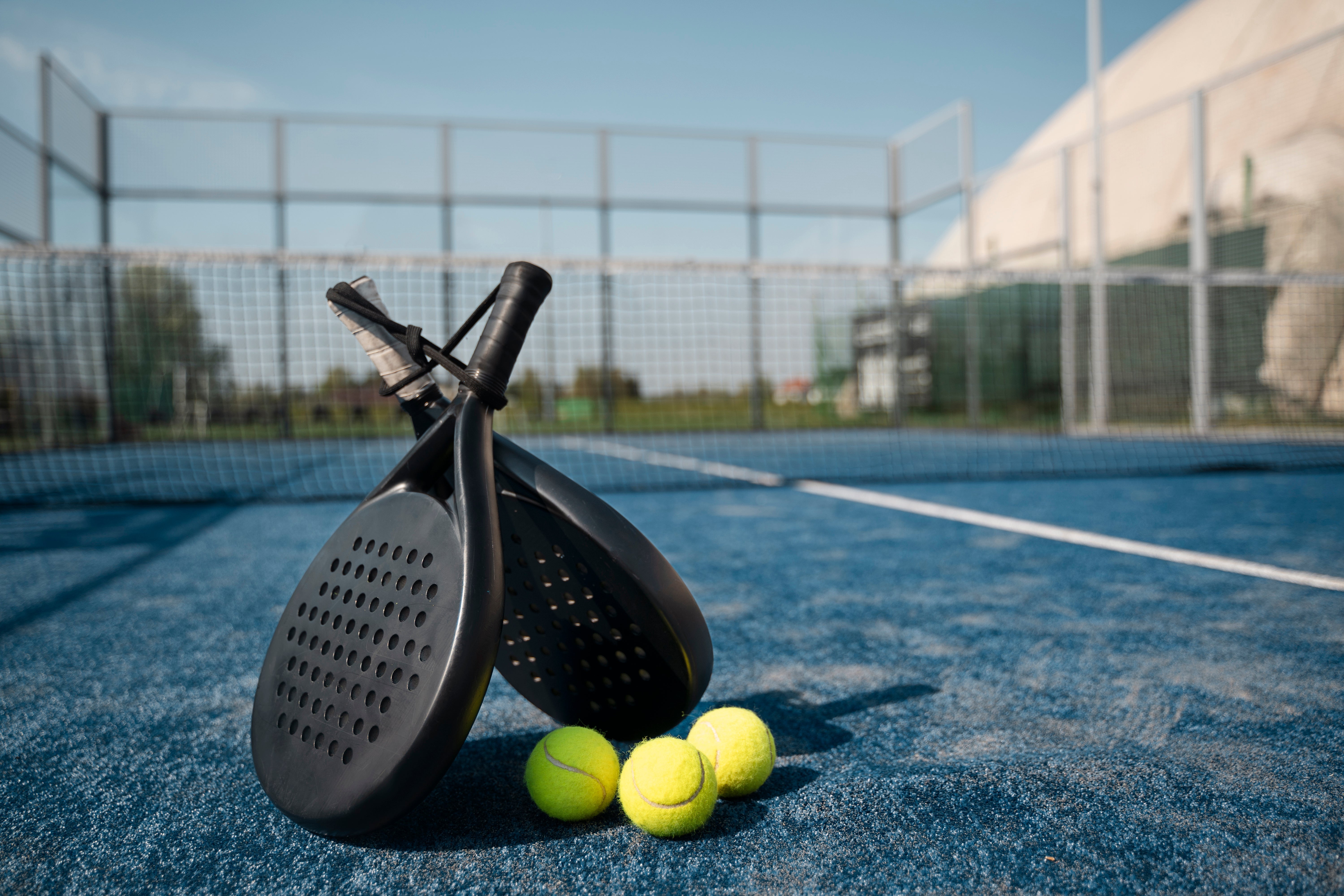 Top 10 Must-Have Tennis Accessories for Competitive Players
